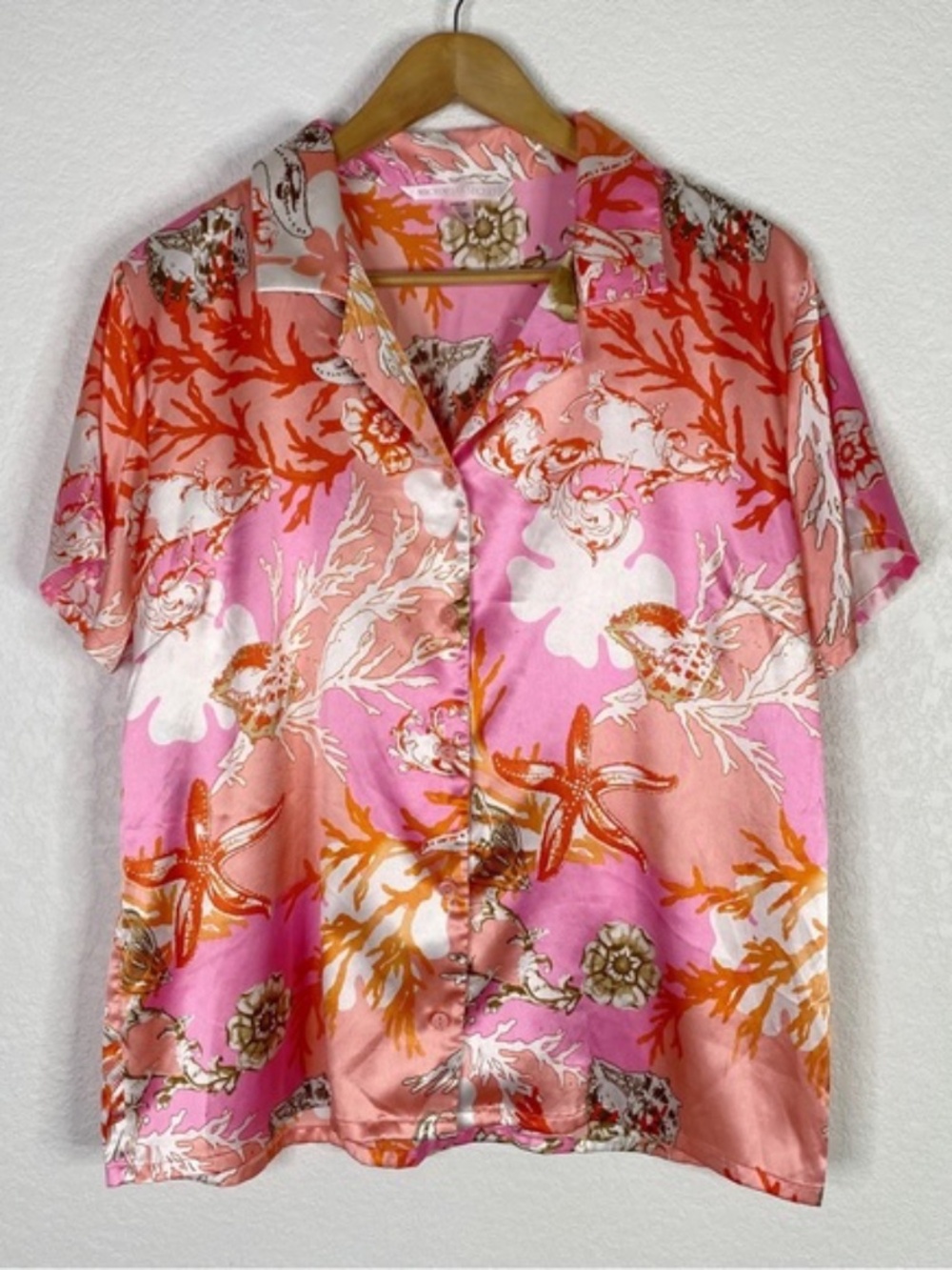 Victoria’s Secret Pink & Coral Fish Coral Print Satin Silk Top